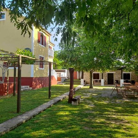 Kuca Za Odmor Dolovi Otel Golubic  Dış mekan fotoğraf