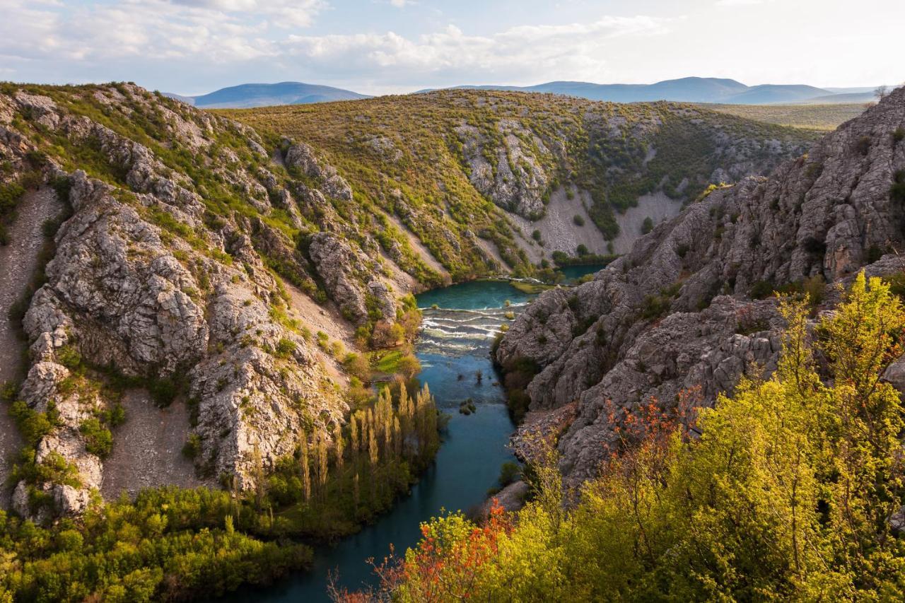Kuca Za Odmor Dolovi Otel Golubic  Dış mekan fotoğraf